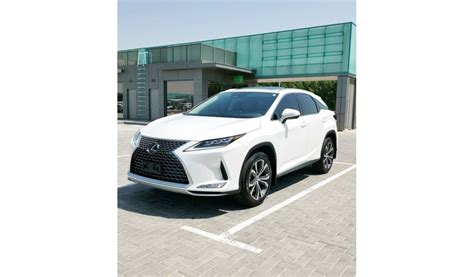 Used Lexus RX350 - White - 2021 2021 for sale in Sharjah - 617512