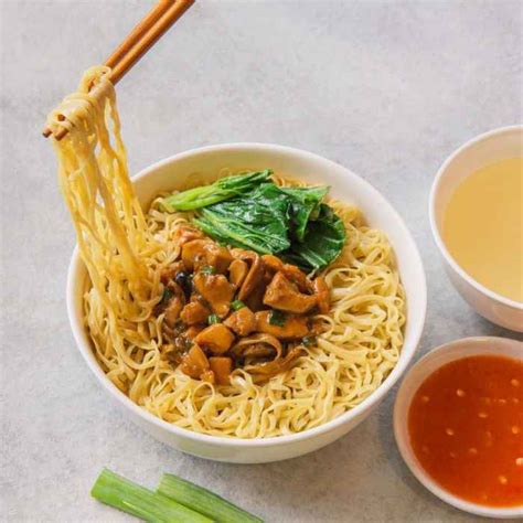 daftar menu bakmi gm beserta harga makanan legendaris