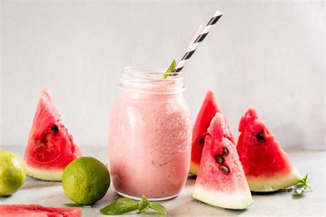 Melonen Smoothie Mit Banane Milch Und Joghurt