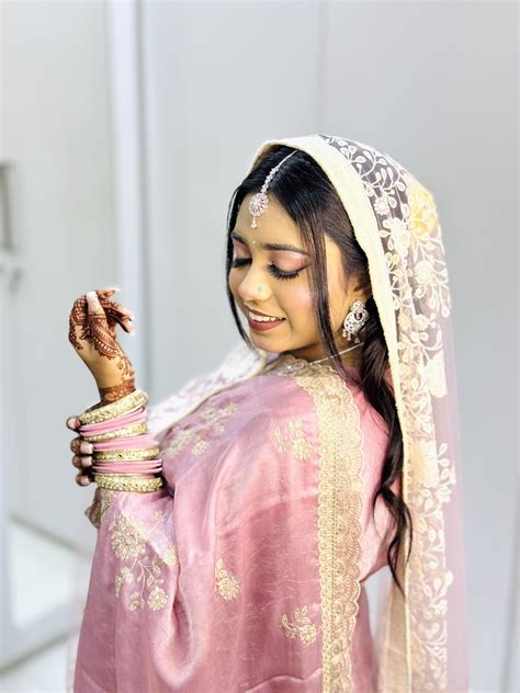 Splendid touches by Saba | Dhaka