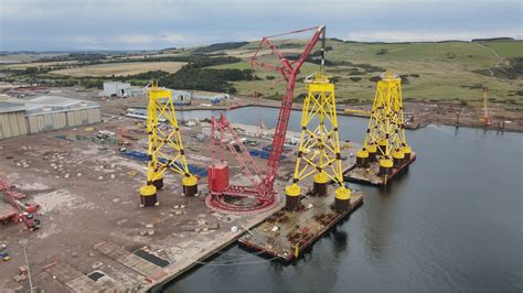 Mammoet Deploys Ptc 210 Ds Ring Crane Spmts For 114 2200 Tonne Lifts