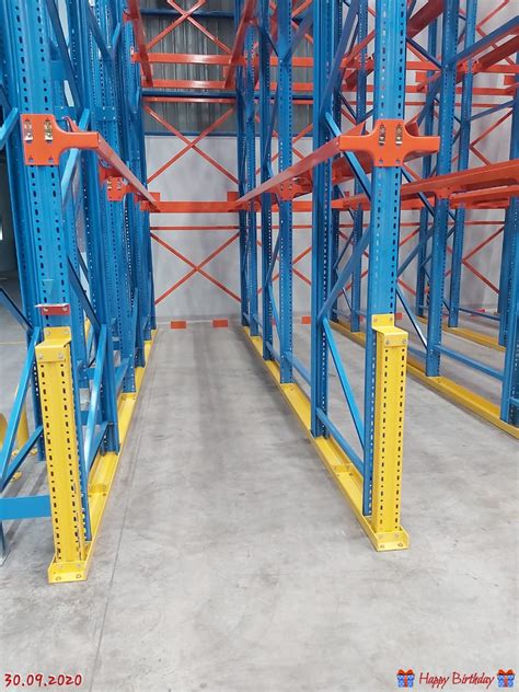 Heavy Duty Warehouse Storage Drive In Pallet Racking From China