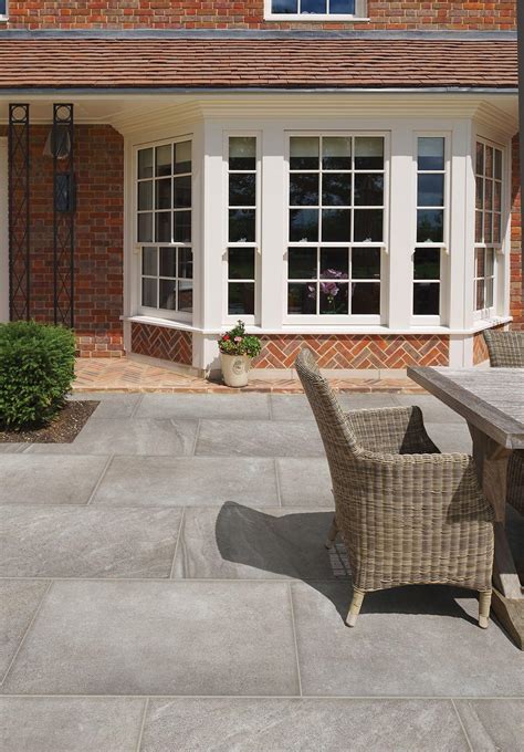 Garden Tiles: Spruce Up Your Outdoor Space | Hyperion Tiles