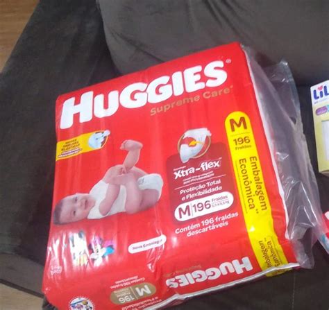 HUGGIES Fralda Supreme Care M 196 fraldas Cor Vermelho Promoções