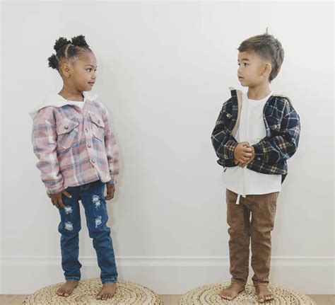 Adorable Boy-Girl Twin Outfits for Your Little Duo | Twiniversity #1 ...