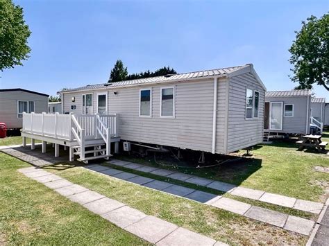 Bed Mobile Park Home For Sale In Rockley Park Napier Road Hamworthy