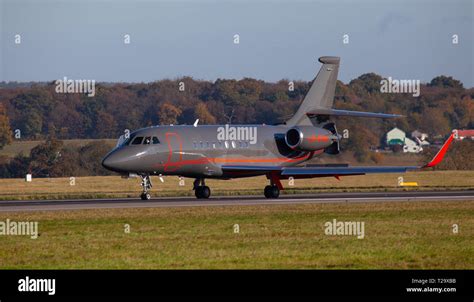 Global Jet Dassault Falcon Ex Lx Evm Landing At London Luton