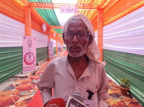 A Farmer Filed Nomination From Barabanki Lok Sabha Seat बाराबंकी