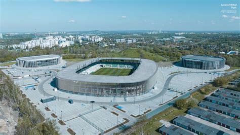 Cennik Wynaj Cia Obiekt W Aktualno Ci Zag Biowski Park Sportowy