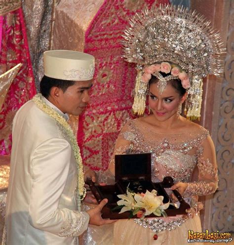 Akad Nikah Intan Nuraini Dan Donny Azwan Putra Di Gedung Dhanapala