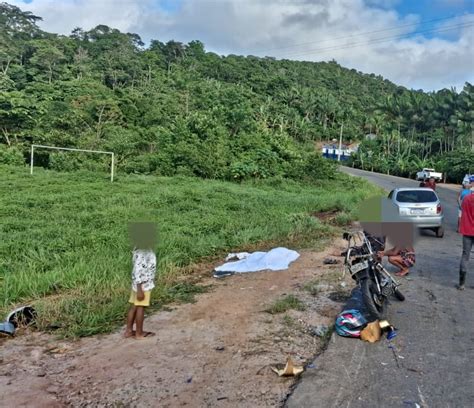 Homem morre após moto que pilotava bater contra carro próximo a Gandu