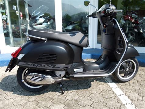 Vespa Vespa Gts 125 Super Moto Zombdrive Com