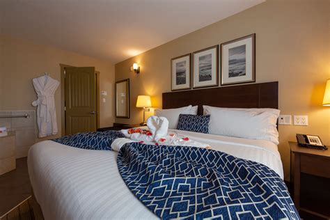 Bayview Hotel Group - Courtenay/Comox Valley BC (@hotel_bayview) / Twitter