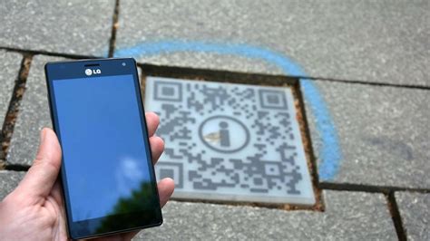 Qr Codes Im G Ttinger Pflaster Baustellen Infos Mit Steinen