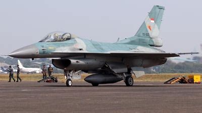 ts  lockheed martin   fighting falcon indonesia air force