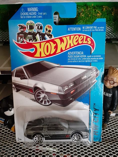 Hot Wheels Delorean Dmc Silver Lazada Indonesia