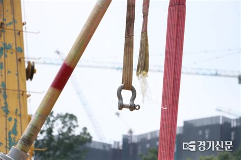 과천 갈현동 건설현장서 50대 작업자 철제 구조물에 깔려 숨져