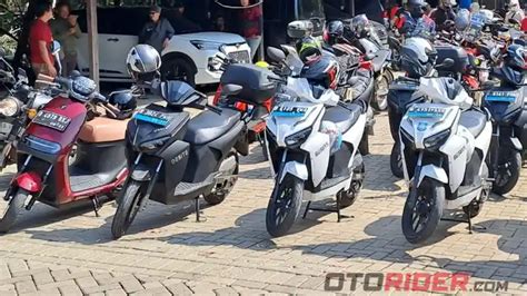 Touring Pakai Motor Listrik Apakah Bisa