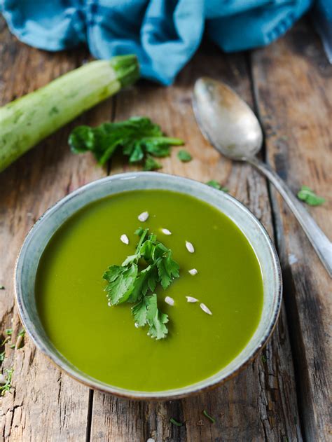 Soupe Verte Courgettes Et Pinards Recette Facile