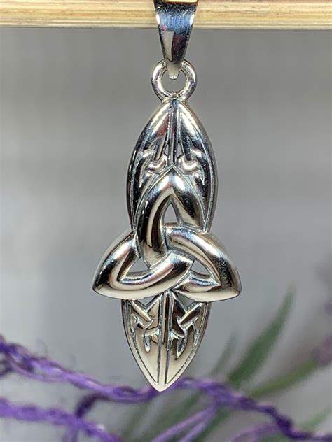 Trinity Knot Necklace Celtic Jewelry Irish Jewelry Wiccan Jewelry