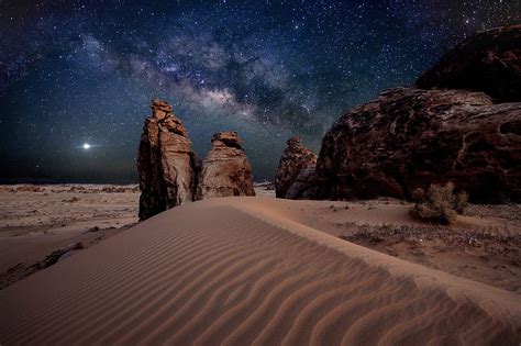 Desert Night Wallpaper