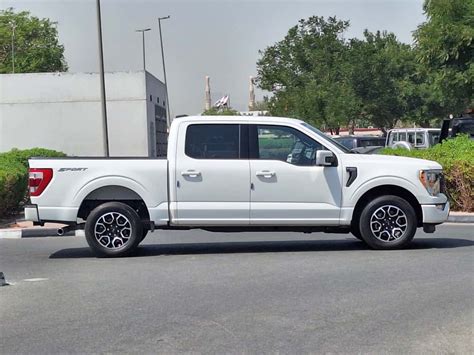 ford    ford   larait sport      sale