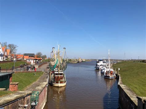 Greetsieler Hafen Top Sehenswürdigkeit in der Krummhörn