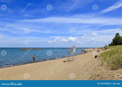 Presque Isle State Park Beach in Erie Pennsylvania Editorial Photo ...