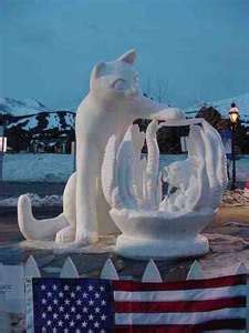 Snow cat Snow Sculptures, Sculpture Art, Winter Humor, Winter Outdoors ...