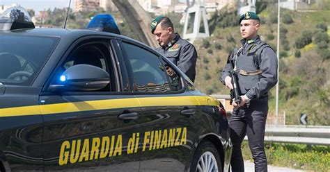 Sequestro Da Milioni A Imprenditori Di Torre Annunziata Per Frode