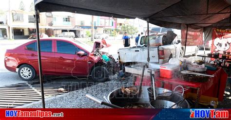 Hoy Tamaulipas Accidentes En Tamaulipas Distraido Conductor A Punto