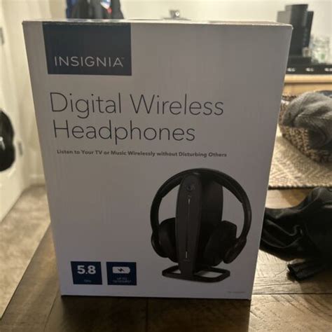 Insignia Digital Wireless Headphones Ghz Listen To Your Tv Or