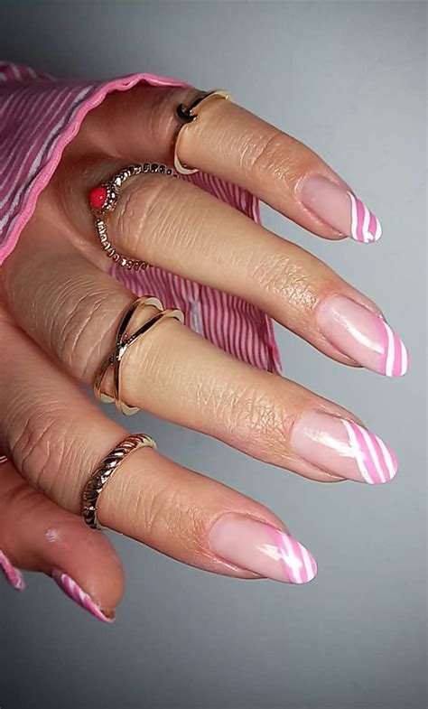 30 Coolest Summer Nails 2021 Pink And White Side French Tip Nails