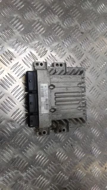 CALCULATEUR MOTEUR ECU Renault SCENIC 3 PHASE 1 2010 237104451R EUR 95