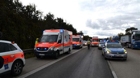 Kreuz Walldorf Fotos LKW Unfall Auf Der A5 Zwei Verletzte