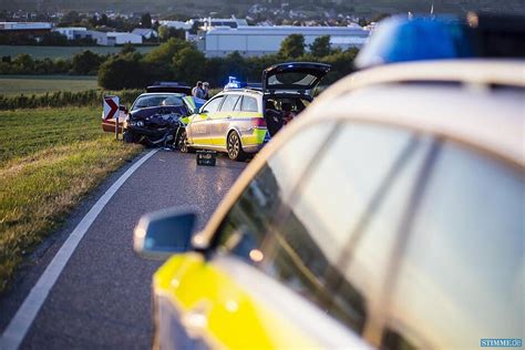 Schwerer Unfall Mit Streifenwagen Stimme De