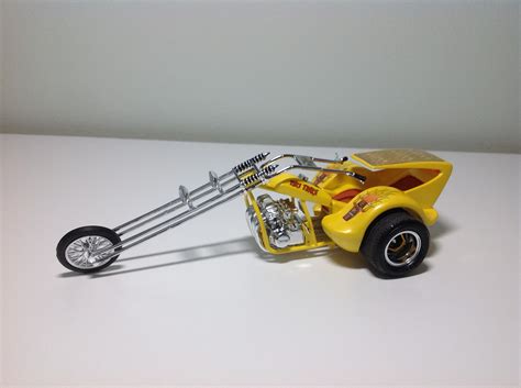 Gallery Pictures Tamiya Spray TS 97 Pearl Yellow 100ml Hobby And Model