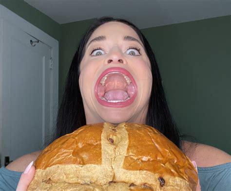 Aldi Launches Giant Hot Cross Bun Grocery Gazette Latest Grocery Industry News