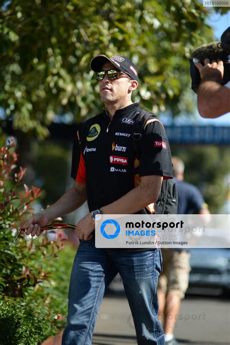 Pastor Maldonado Ven Lotus Formula One World Championship Rd