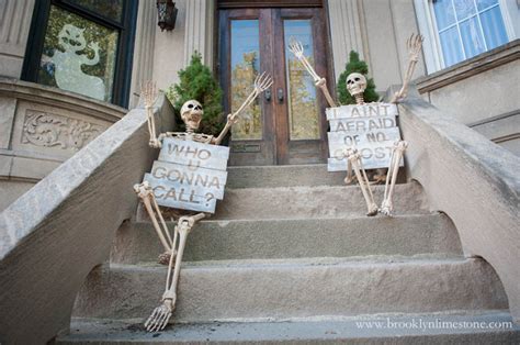 Spooky Halloween Skeleton Decors That Will Scare Your Pants Off