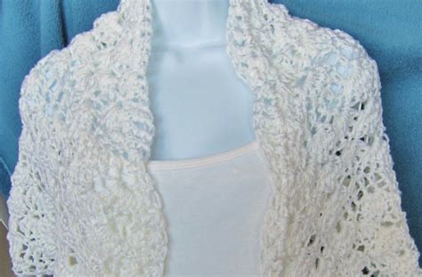 Crocheted White Shawl Wrap Wedding Shawl Bridemaid Shawl Etsy