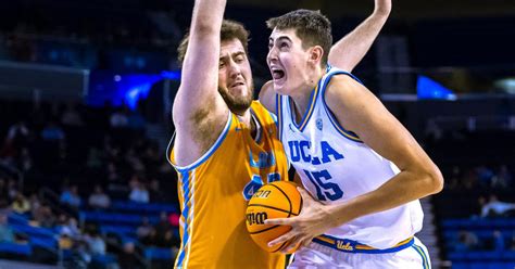 Aday Mara Ya Impacta Con UCLA 14 Puntos Y 4 Rebotes En Su Primera