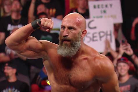 Tommaso Ciampa Returns To Action On 619 Wwe Raw Fightful News