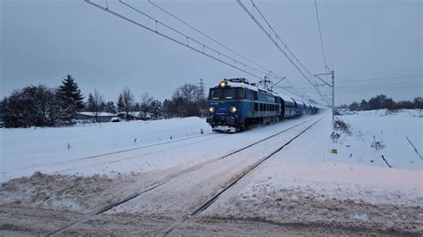 Et Ze Sk Adem Wagon W Tadds I Talns Mija Przejazd W Ci Gu Ul