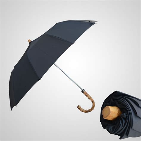 Regular Umbrella vs Golf Umbrella Which is Better - umbrella custom print