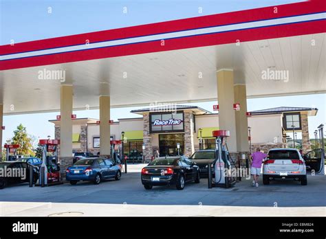 Clermont Florida Race Trac RaceTrac gas station petrol cars vehicles ...