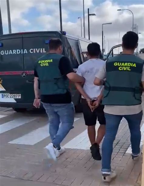 Detenido Un Conocido Delincuente Por El Robo De Un Reloj A Un Turista