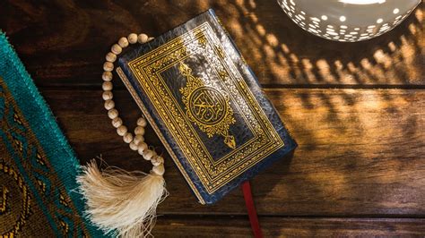 Keutamaan Al Quran Cahaya Dan Panduan Bagi Umat Islam Corong Nusantara