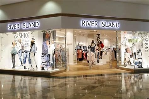 River Island Shoppers Floored By Absolutely Stunning £55 Midi Dress