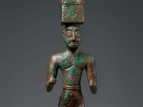 Met Museum Returns Ancient Sumerian Statue to Iraq